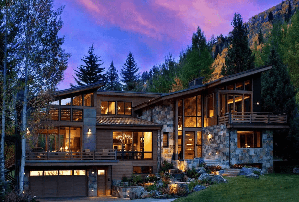 Luxury mountain house